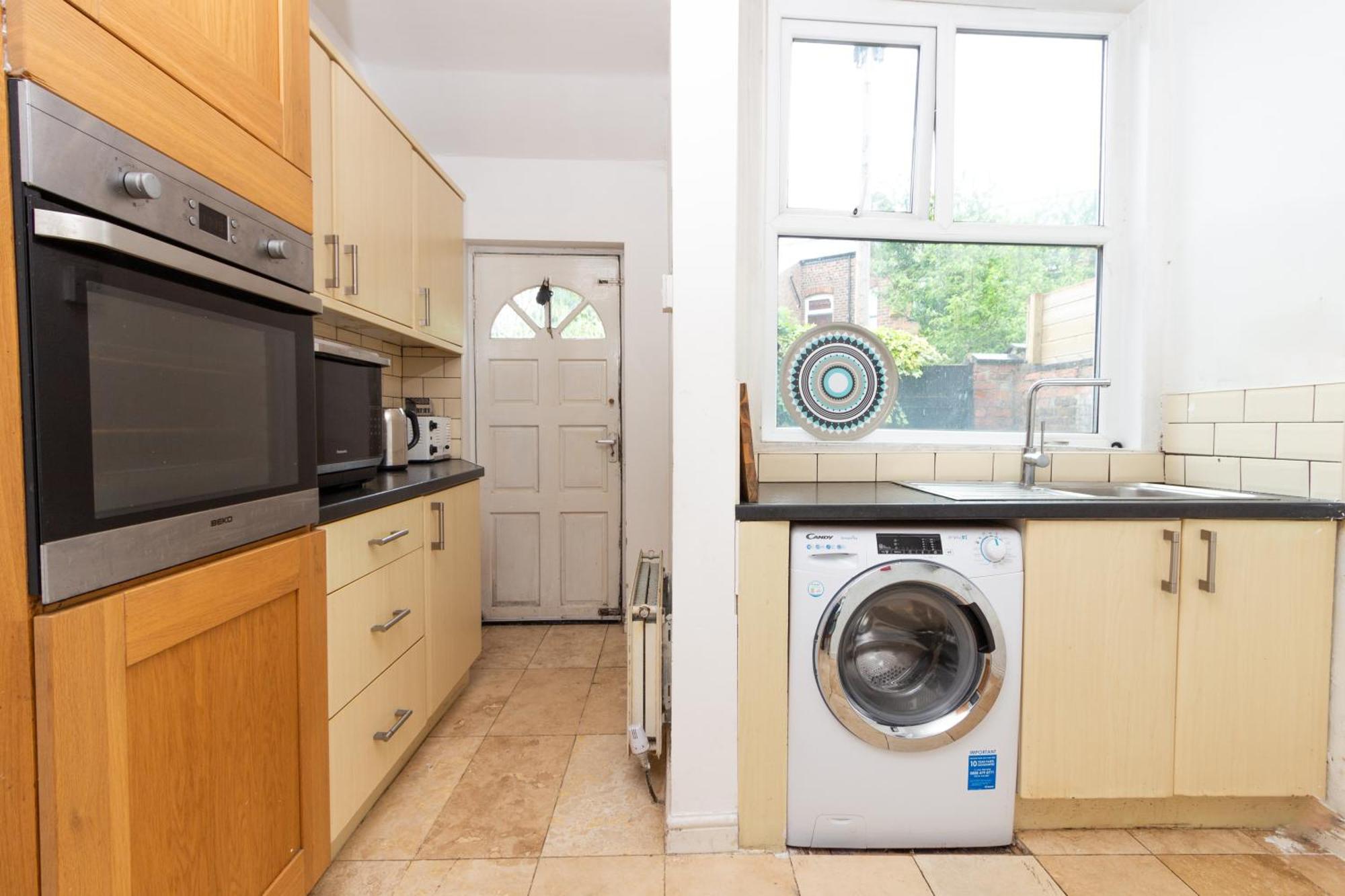 Comfy Private Room Near Mcr Centre مانشستر المظهر الخارجي الصورة